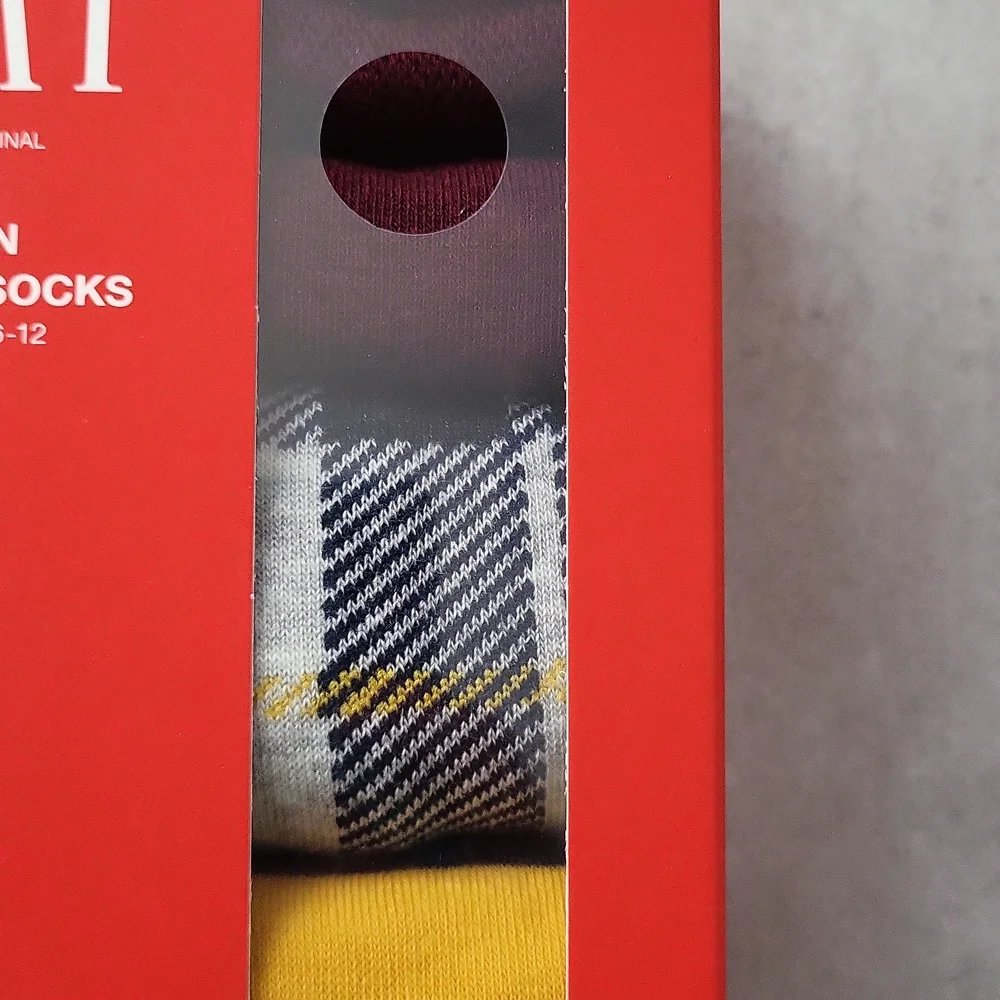 Gap cotton crew socks 3 pairs 6-12